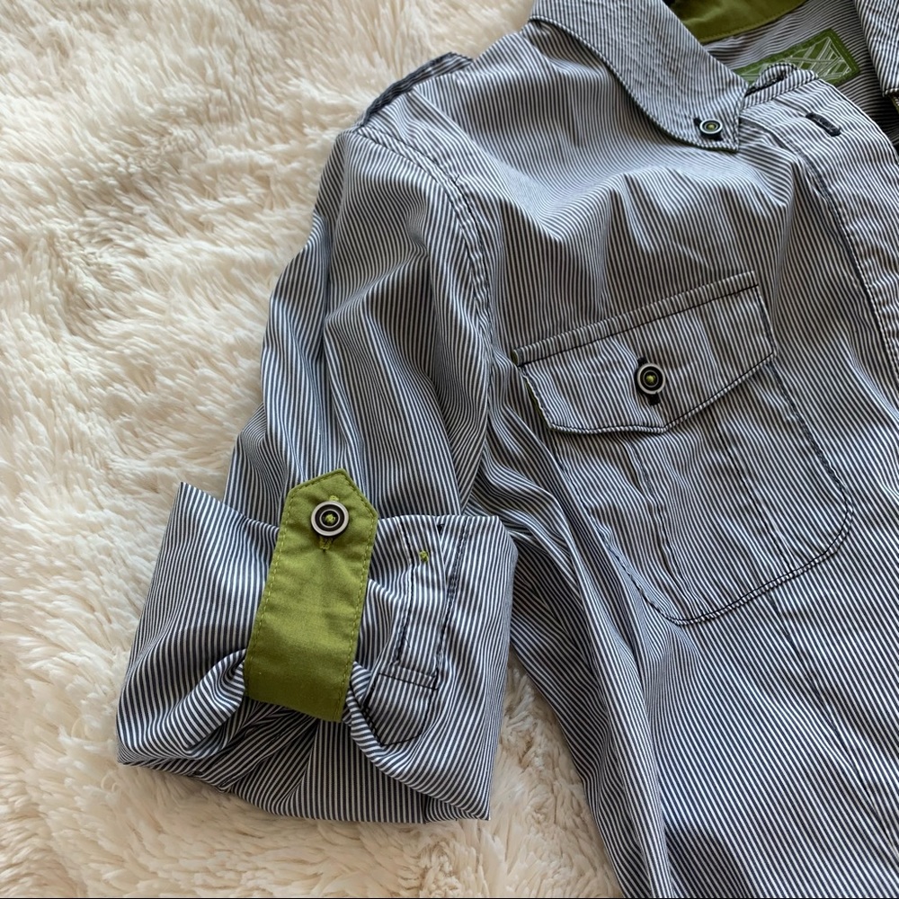 Hlaska Button Down Collar Shirt